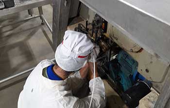 โครงการติดตั้งกระปุกอัดจาระบีอัตโนมัติอีซี่ลูบ สำหรับ Homogenizer